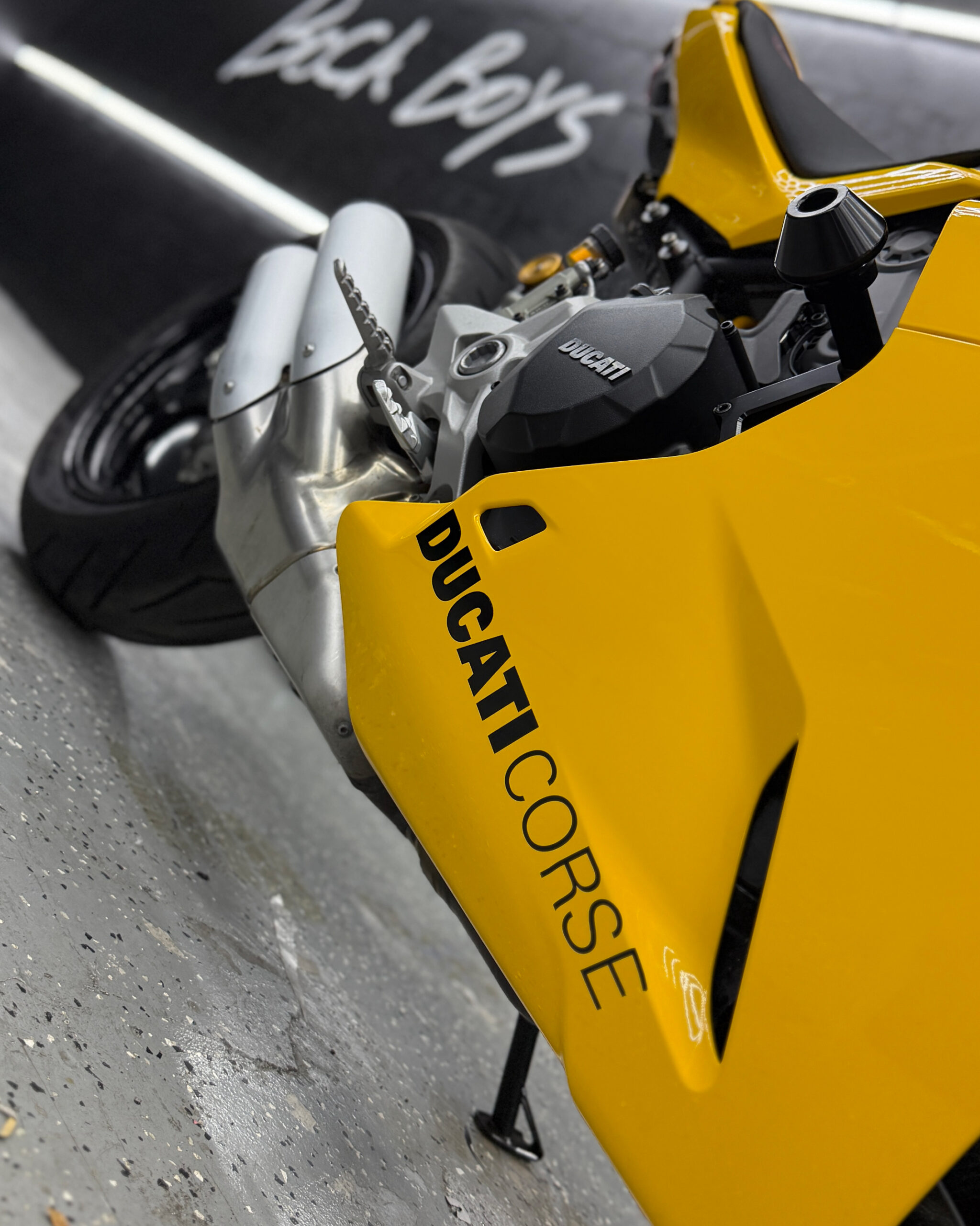 DUCATI BIKE WRAPPED IN YELLOW